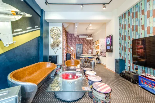 Flying Club Hotels in Tainan