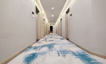 Manzhou Hotel (Longshan Tianlong Shihao Branch)