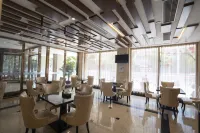 Mingzhu Holiday Hotel Hotels in Luoyuan County