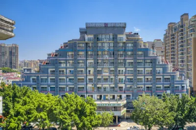 Borrman Hotel (Zhaoqing Sihui Tianguangxu Jade City) Hotels in Sihui