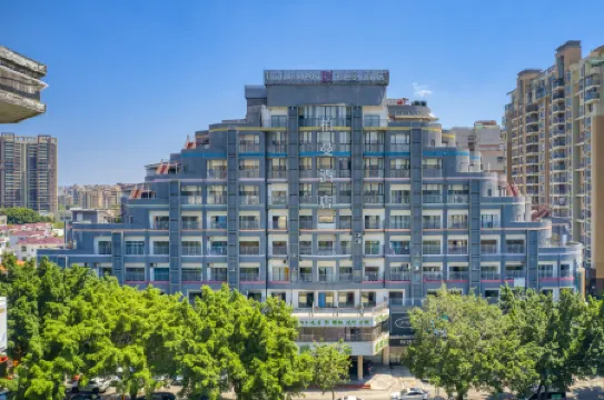 Borrman Hotel (Zhaoqing Sihui Tianguangxu Jade City)