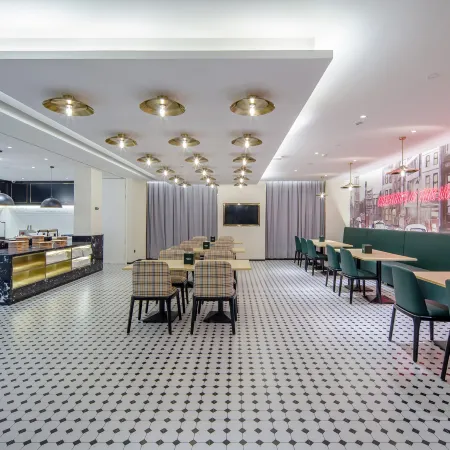 City Comfort Premier Hotel (Nanning Binyang Commercial City TV Station)