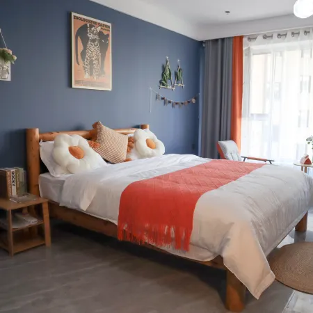 Anshu Hotel