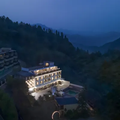 Qixiannv Homestay (Xiannv Mountain Shop) Hotels near Chongqing Xiannvshan Airport