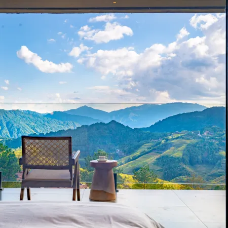 Longsheng Longji Lanxing Yuyue Panorama Hotel (Jinfoding No.3 Viewing Store) Отели в г. Луншэн