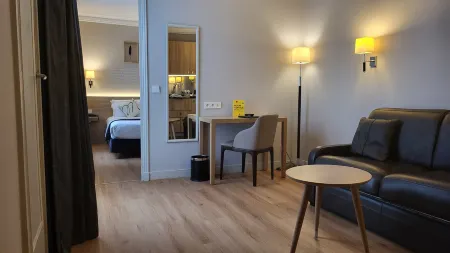 Magda Champs Elysées Отели рядом с достопримечательностью «Плейель»