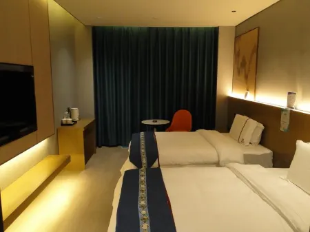 Fangxian Shuiyaohui Hotel