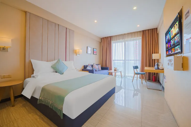 Luoge Meishi Apartment (Guangzhou South Railway Station Shibi Metro Station)