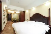 Boshe Shabao Hotel (Guiyang North High-speed Railway Station Dream City)