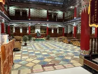 Tibetan Family فنادق في شيا خه