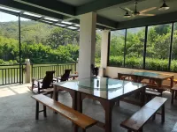 Longmen Xiangxi Riverside Mountain Lodge Hotels in Longmen