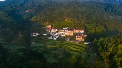Yuexi Dabie Mountain Health Village