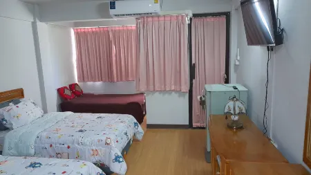 Victory View Rayong Beach Отели рядом с достопримечательностью «Mae Ram Phueng Beach»