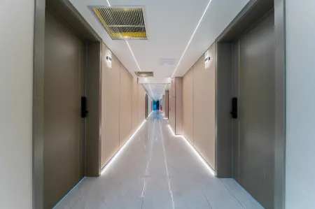 Yongji Business Hotel Отели рядом с достопримечательностью «Chongqing Traffic Vocational Institute»