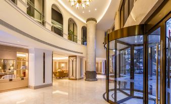 Vienna Hotel (Chongqing Shangqing Temple Niujiaotuo Light Rail Station)