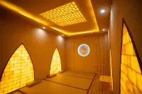 Huangdao District Jinyi Hot Spring Hotel - Spa
