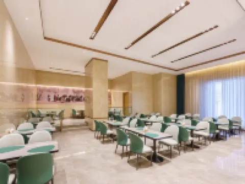 Wendi Garden Hotel (Urumqi Tianshan International Airport Branch) Hotels in Urumqi