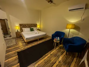 Dumani Nagar Hotel & Resort