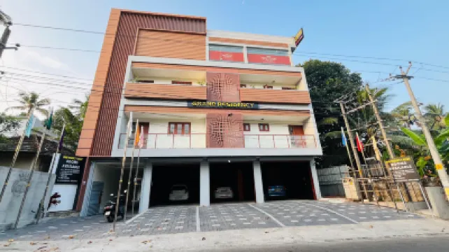 Grand Residency & Resort のホテル