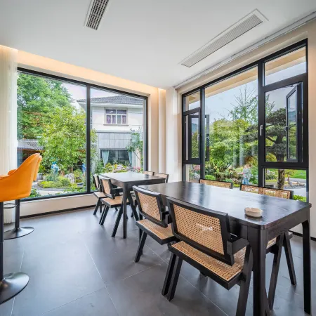 Mortal Habitat Private Hot Spring Garden Parent-Child Vacation Homestay