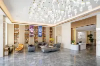Blue Dot E-Sports Hotel (Shaoyang High-Speed Railway Station Weiyuan Square Branch） - Esports