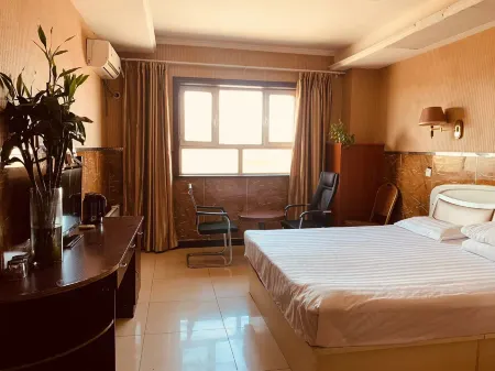 Jimsar Qunhui Hotel Отели рядом с достопримечательностью «Kalamaili Nature Reserve»