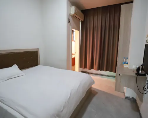 Ruijin Hotel Hotels in Pucheng