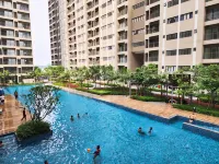 Nilai Vision City 4+1 PAX Akasia Suite Hotels near Surau Desaria