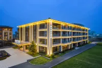 Rezen Dong Hotel (Weihai Rongcheng Haoyunjiao) Hotels near Fuyuan Oil And Grain Wholesale