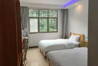Nanjiang Qinba Keshe Restaurant Hotel in zona Micang Mountain Ancient Plank Road