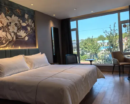 Magnolia Hotel Hotels in Pingyin