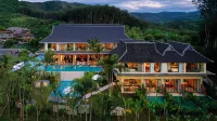Three-color Yunhe B&B (Xishuangbanna Jinghong Mengxi Big Buddha Temple Manhona Branch)