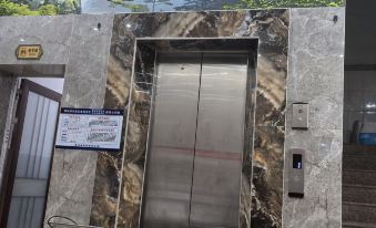 Mengzhigang Hotel (Fangcheng Gangqisha Yuzheng Wharf)