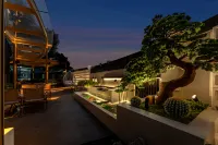 Fengning Garden Hotel Hotell i 