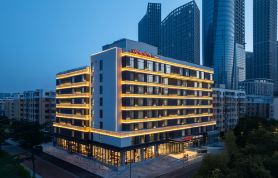 햄튼 바이 힐튼 선양 청소년 공원