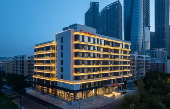 แฮมป์ตัน บาย ฮิลตัน สวนเยาวชน เสิ่นหยาง