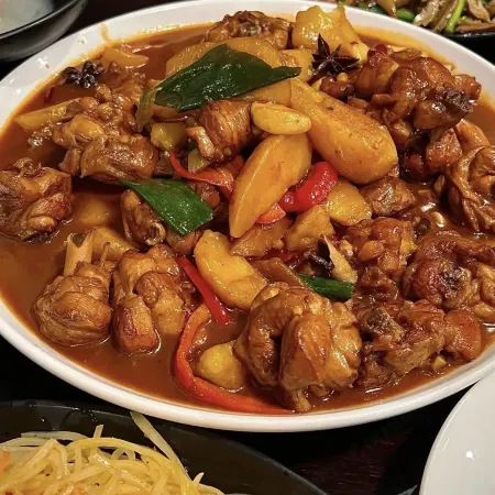Xinyuan Shuaifu Farmhouse Restaurant