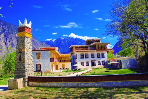 Danba Gehai Courtyard Homestay (Zhonglu Tibetan Village)