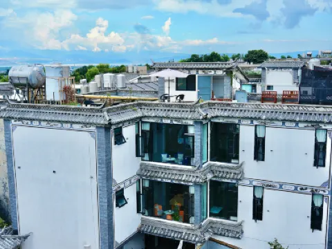 Banshanju Homestay (Dali Ancient City The Chongsheng Temple And The Three-Pagoda) Hotels near The Chongsheng Temple And The Three-Pagoda Culture Tourist Area