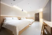 Lan·Jiajing Hotel (Zibo China Ceramics Liuliguan Fuli Wanda Plaza) - Pet friendly