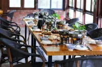 Pingwu Huajian Banshan Homestay - فطور