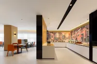 City Comfort Inn Express Hotel (Yichang Zhongnan Road Xingfa Square)