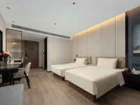 Atour Hotel Qingdao Zhanqiao Zhongshan Road Hotels near Qingdao Navy Museum