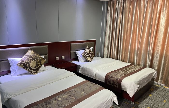 Hongya Hotel