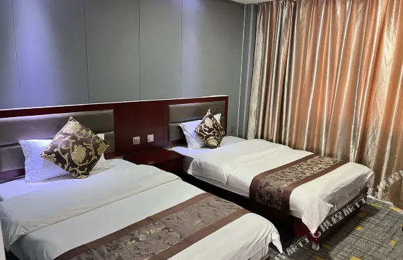 吉木乃鴻雅大酒店