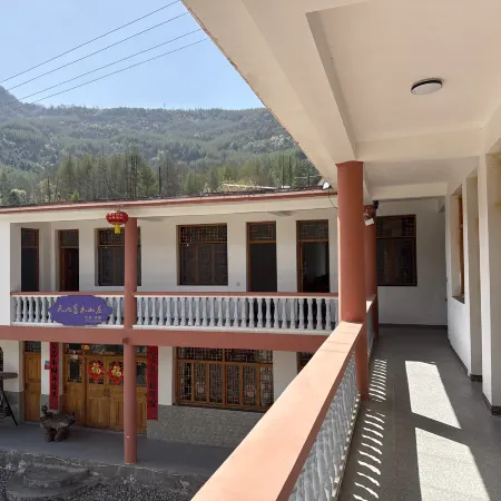 Tianchi Fushui Mountain Villa