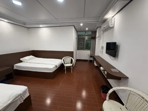 Yaojia Hostel