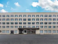 LANOU INTERNATIONAL Hotel (Shigatse Bus Terminal Gongjue Linka) Hotels in Shigatse