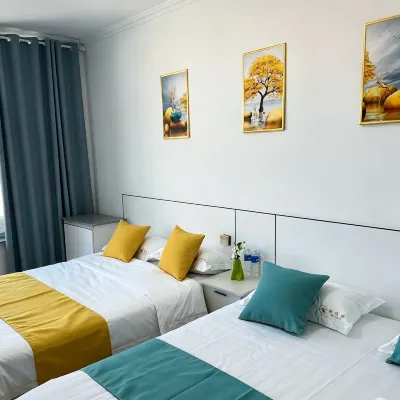 Jiu Zhe Jia Homestay Hotels near Yulong Sand Lake
