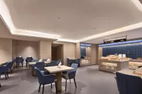 OKDAY Hotel (Yongshun, Xiangxi Autonomous Prefecture) - parking